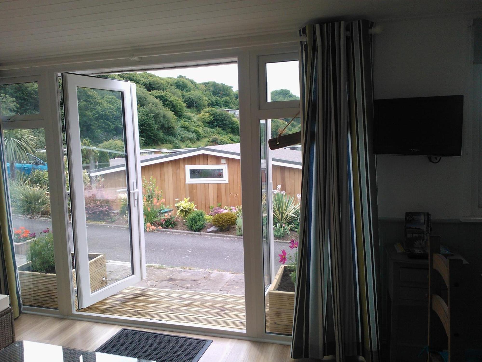 Whiteshell Chalets The Mumbles Room photo